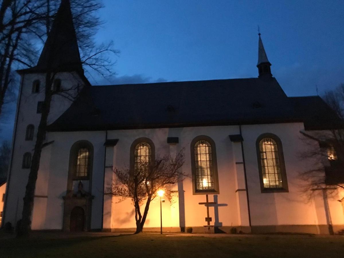 Ferienwohnung Koerbecke Am Менезе Екстер'єр фото